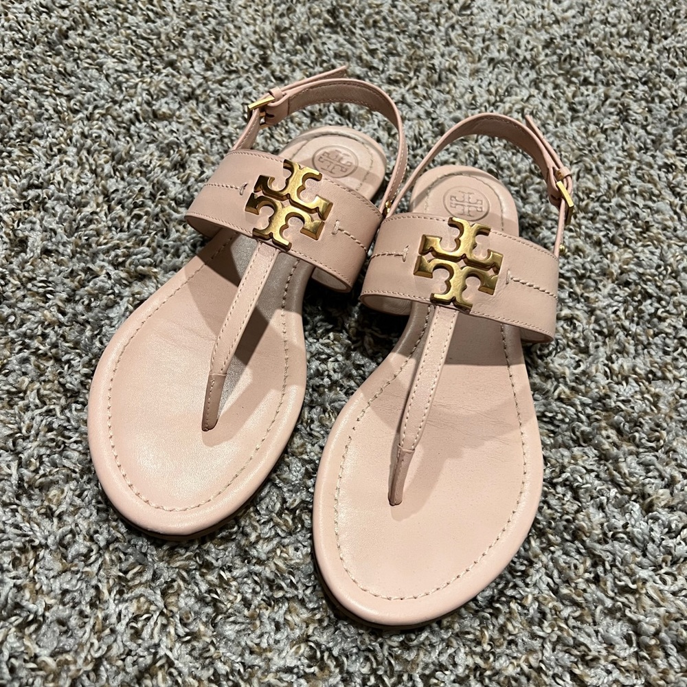 *SOLD* Tory Burch Sandals